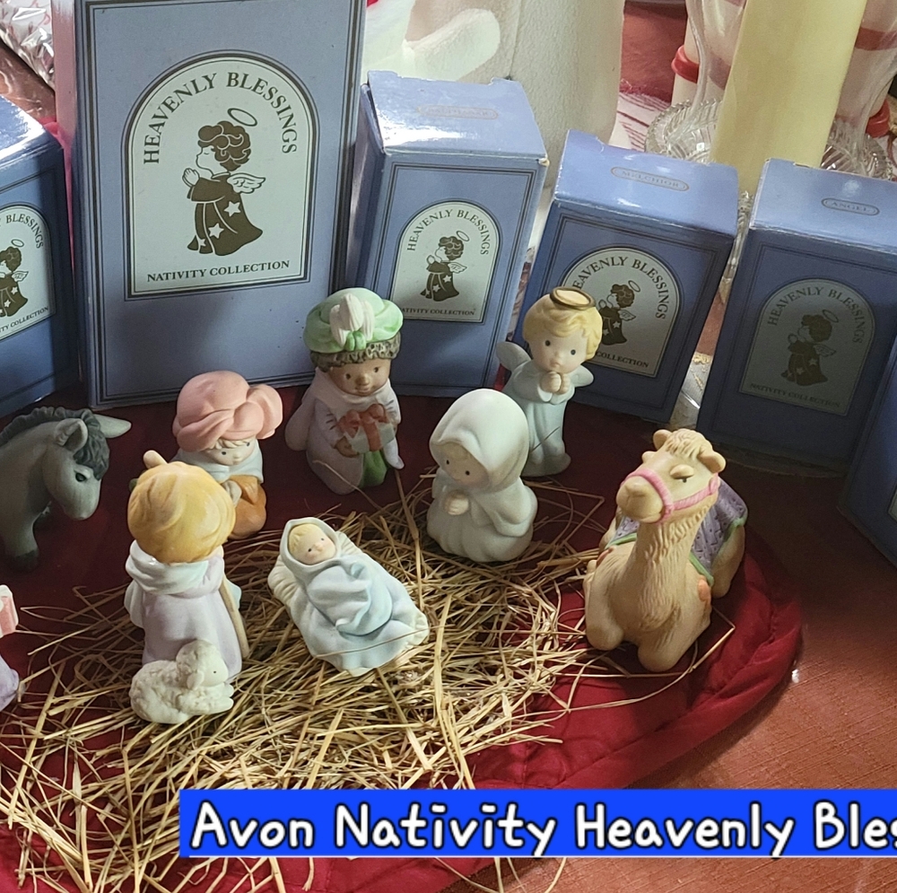 Avon Heavenly Blessings Nativity Set - Multicolor